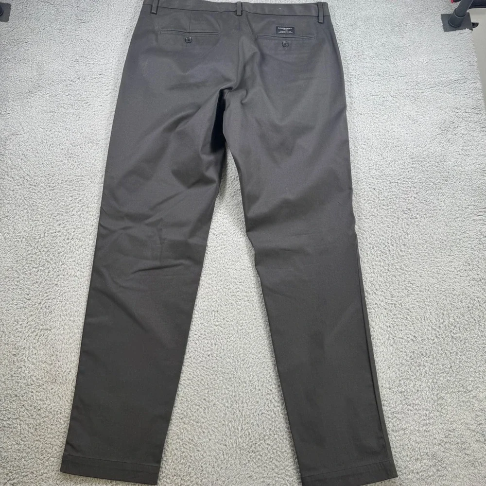 Banana Republic very good